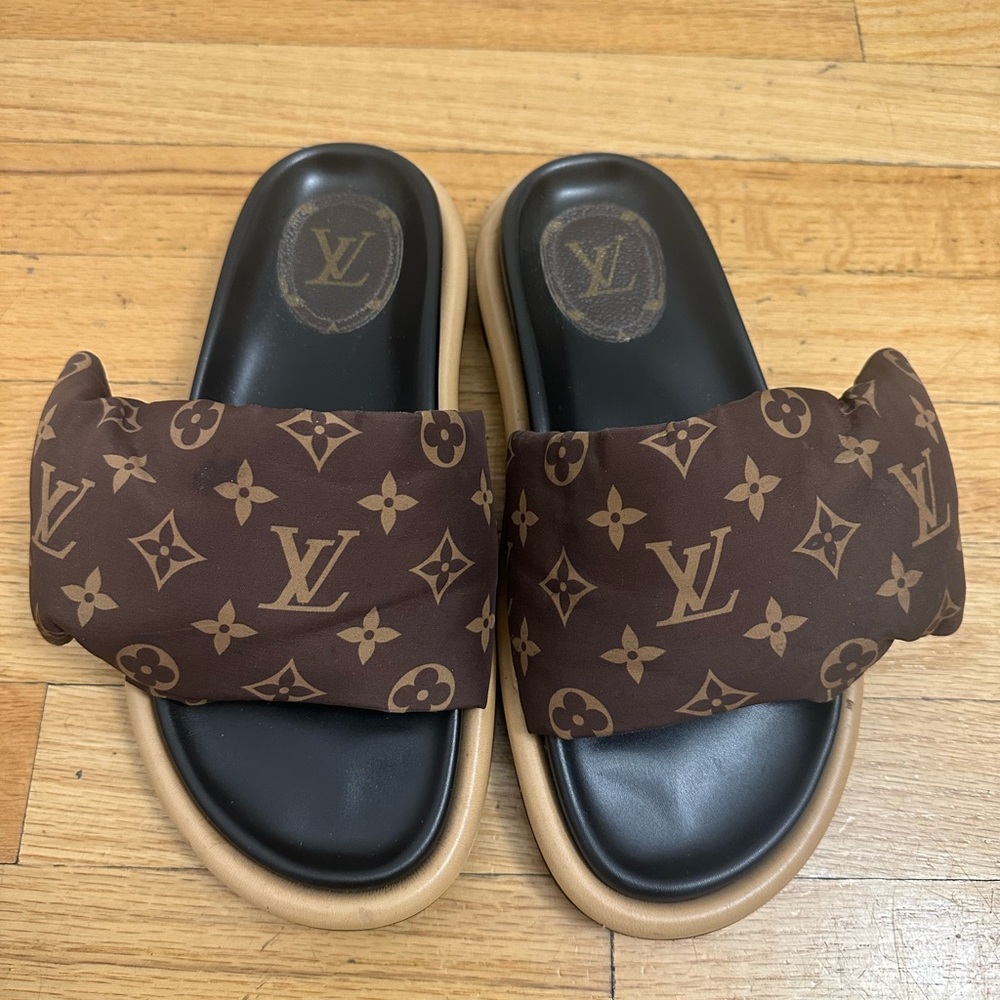LV Velcro Pillow Slipper